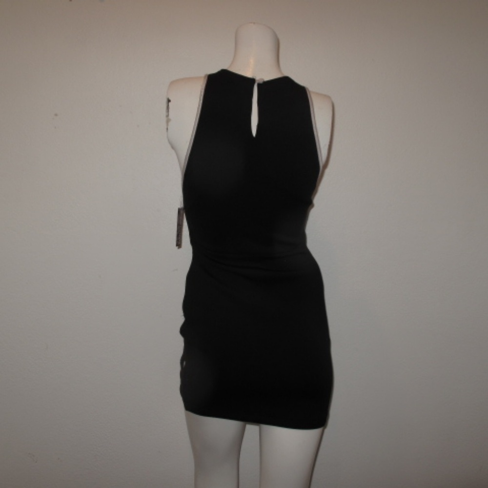 ASILIO-ON-THE-EDGE-DRESS-SLEEVELESS-BLACK - Picture 3 of 7